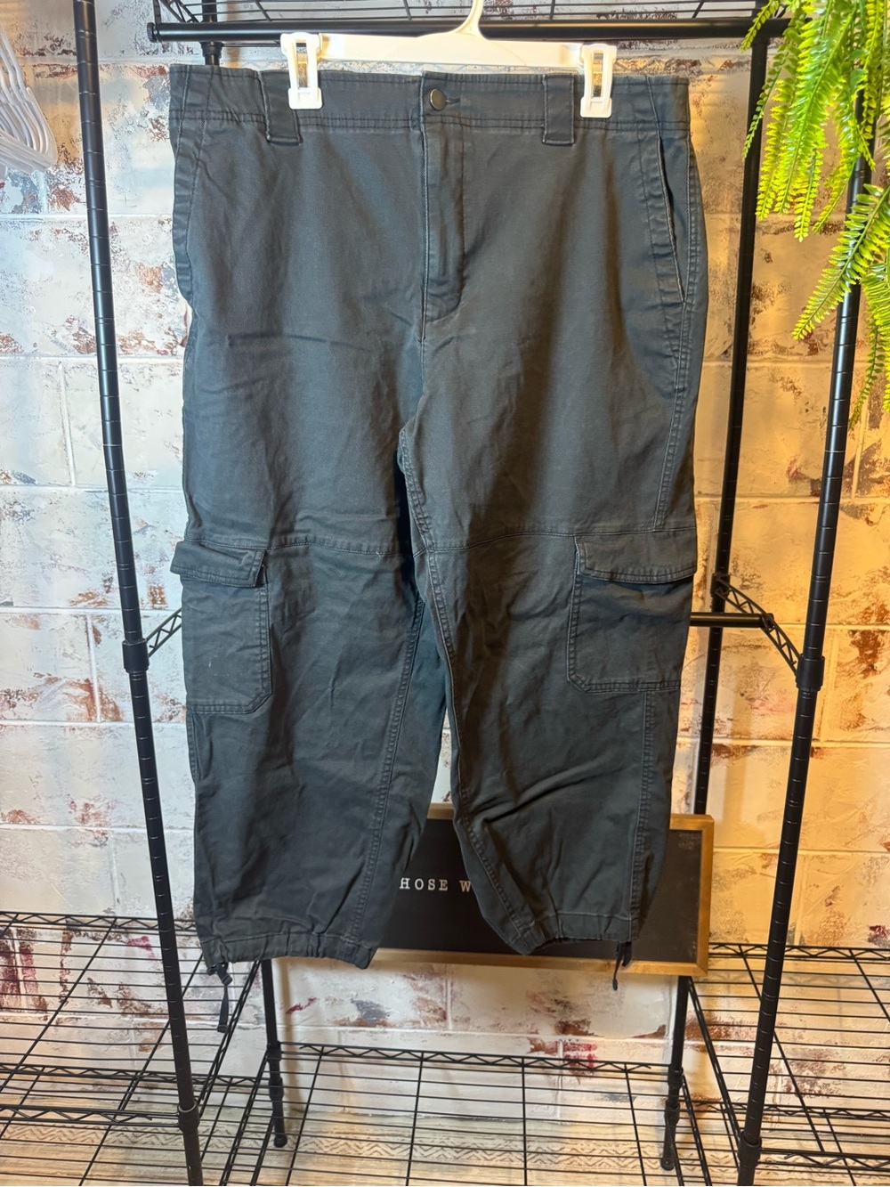 Old Navy Dark Gray High-Rise Balloon Cargo XL